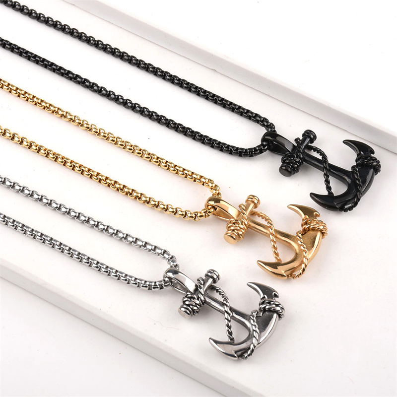 Collana con ciondolo uomo mari - Battle Rope Anchor recensione e prezzo